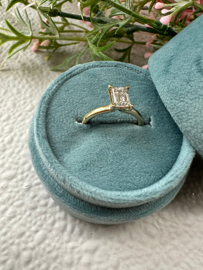 DIANA Engagement Ring