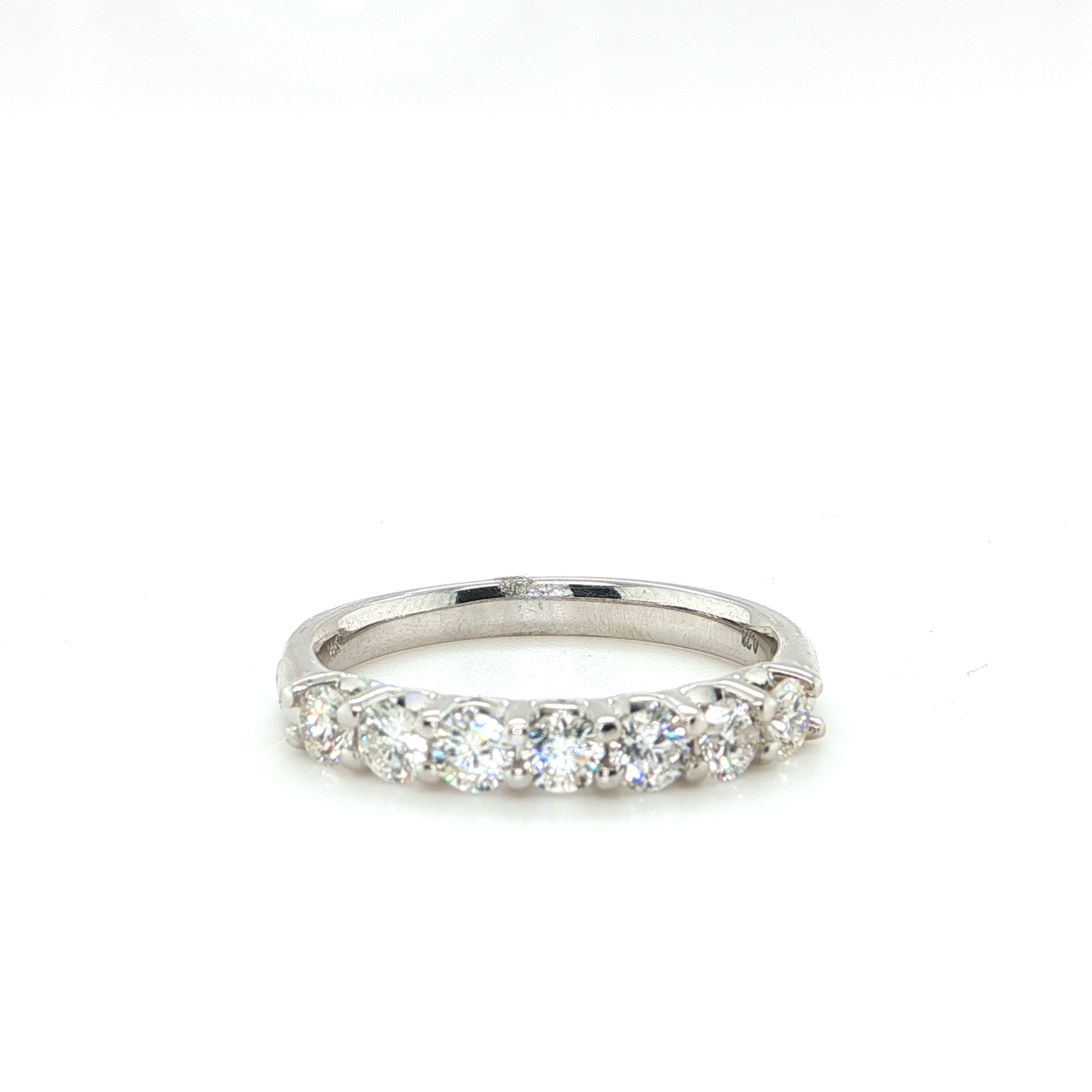 14k White Gold Ring with 7 Round Cut Diamonds