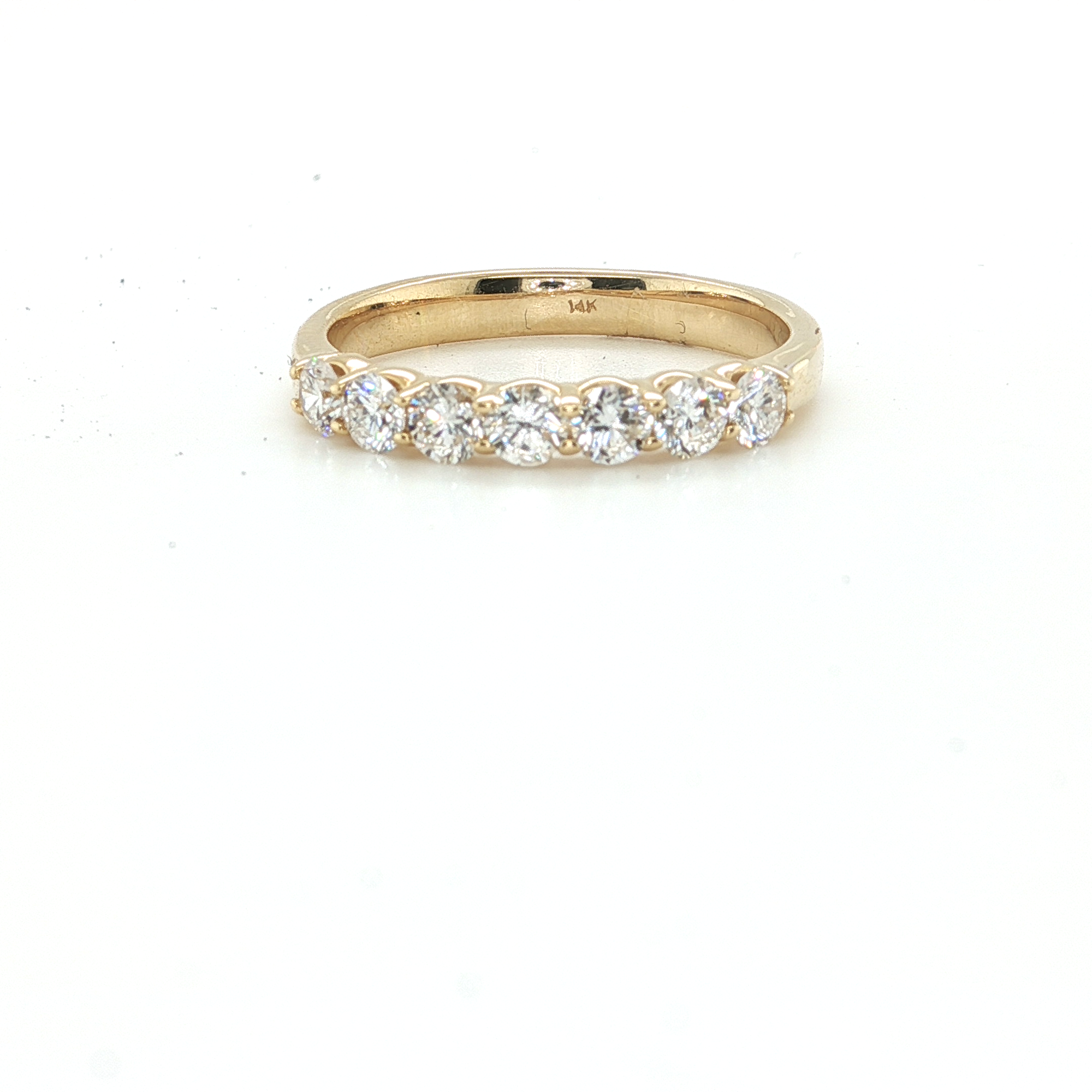 14k Yellow Gold Ring with 7 Round Cut Diamonds