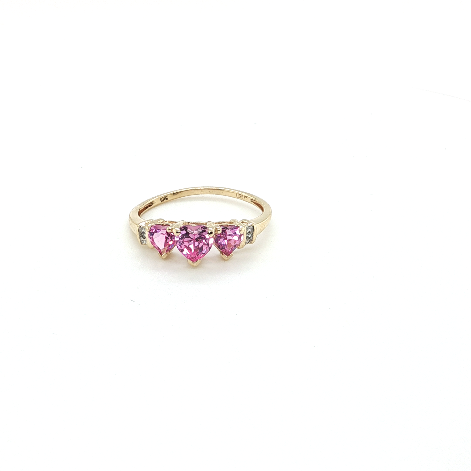Yellow Gold Ring with Intense Pink Sapphire Hearts