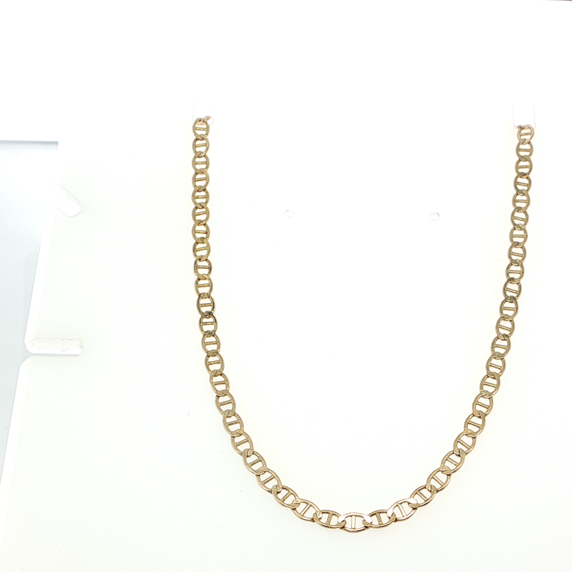 Classic Yellow Gold Mariner Link Chain Necklace