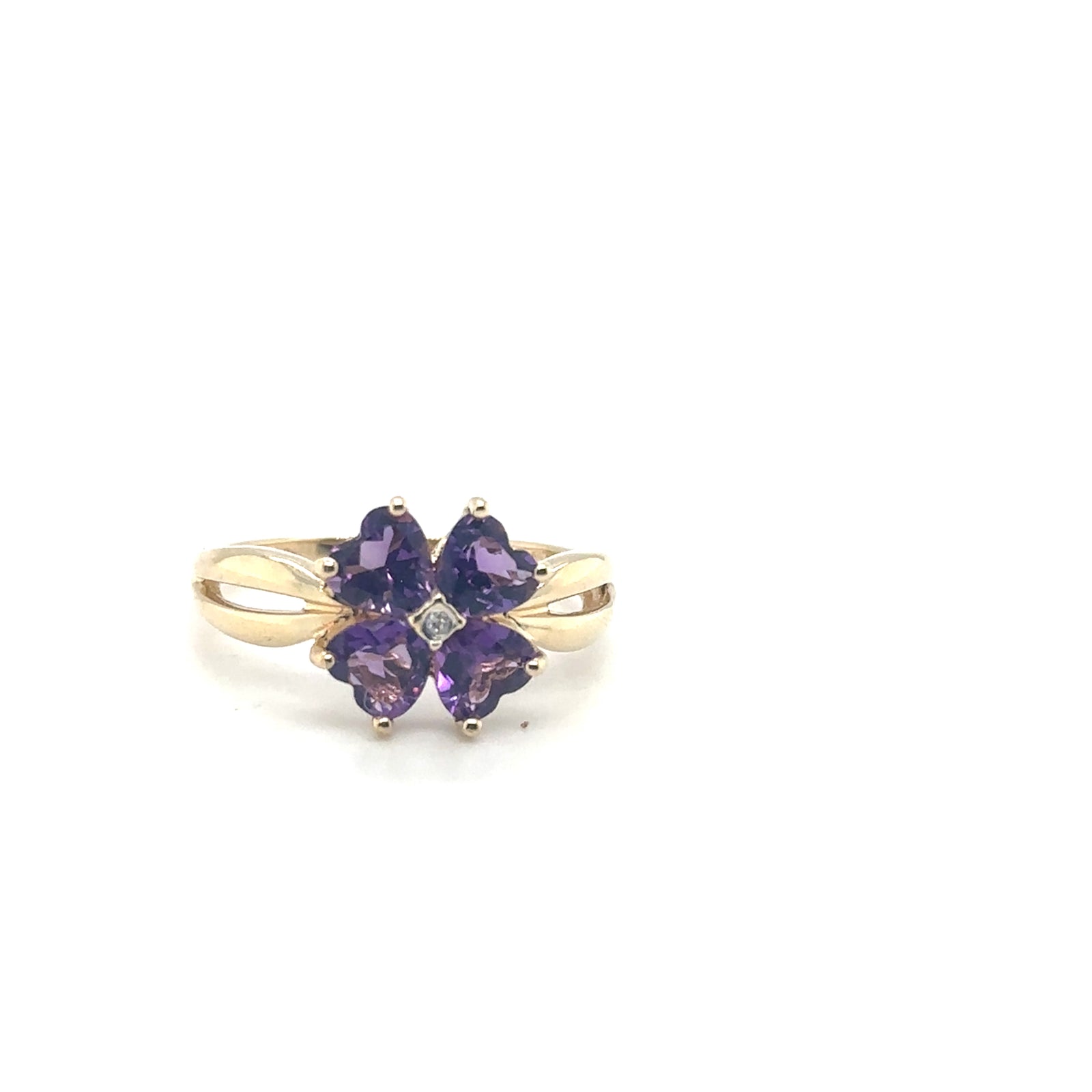 14K Yellow Gold Heart-Shaped Amethyst Flower Ring