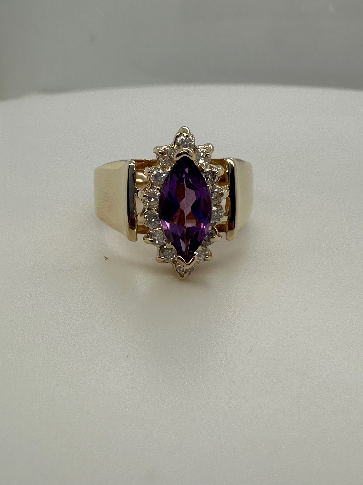 14K Yellow Gold Marquise Amethyst Ring