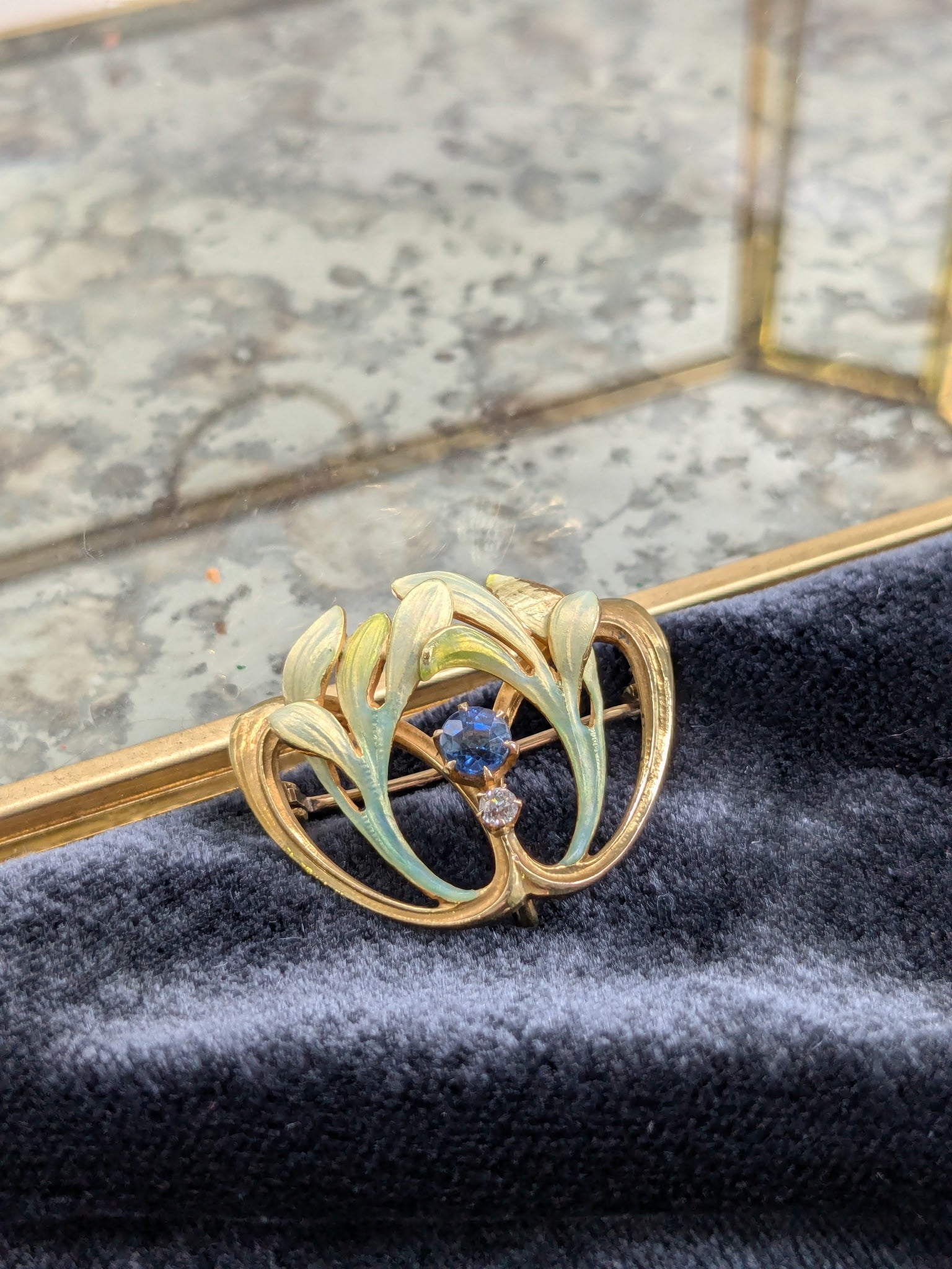 14k Yellow Gold Beautiful Painted Floral Brooch with Gemstones