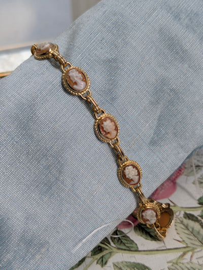14k Yellow Gold Orange-Cameo Bracelet w/ Safety Chain