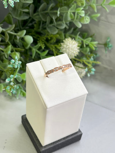 10K Rose Gold Diamond Band