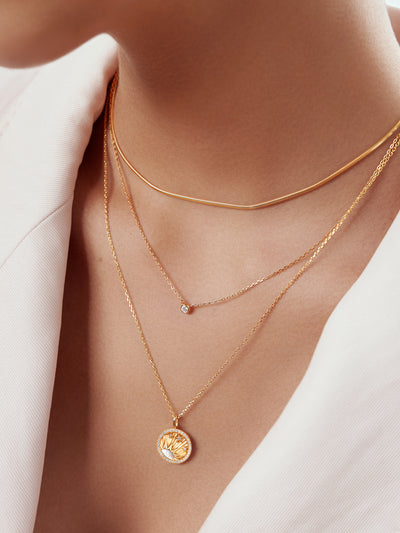 Gold Shiny Sun Star Necklace