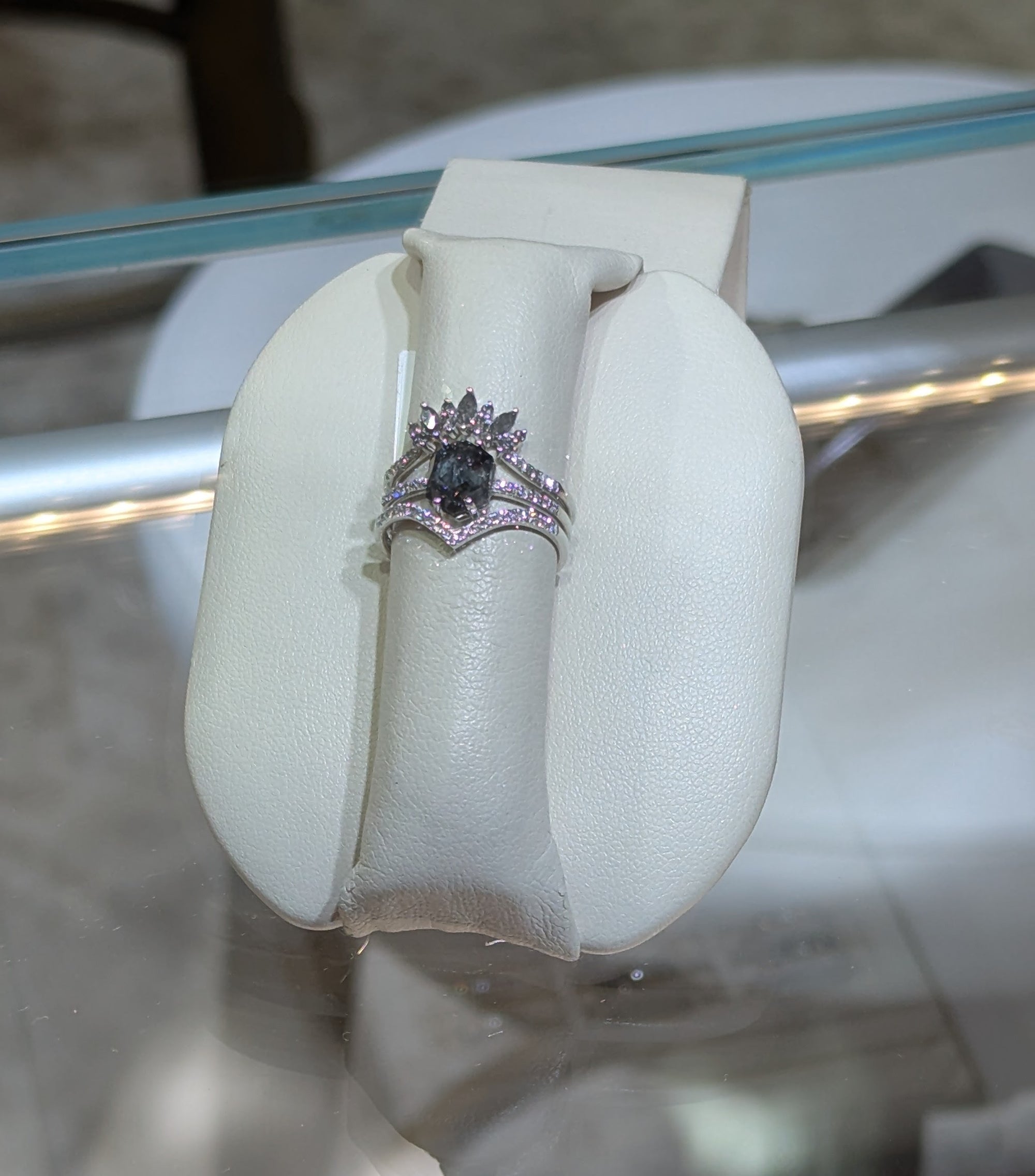 INCREDIBLE 14k White Gold Salt & Pepper Wedding Set