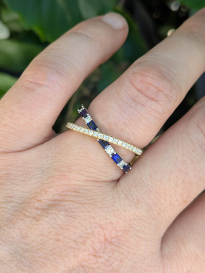 SAPPHIRE CRISS CROSS RING