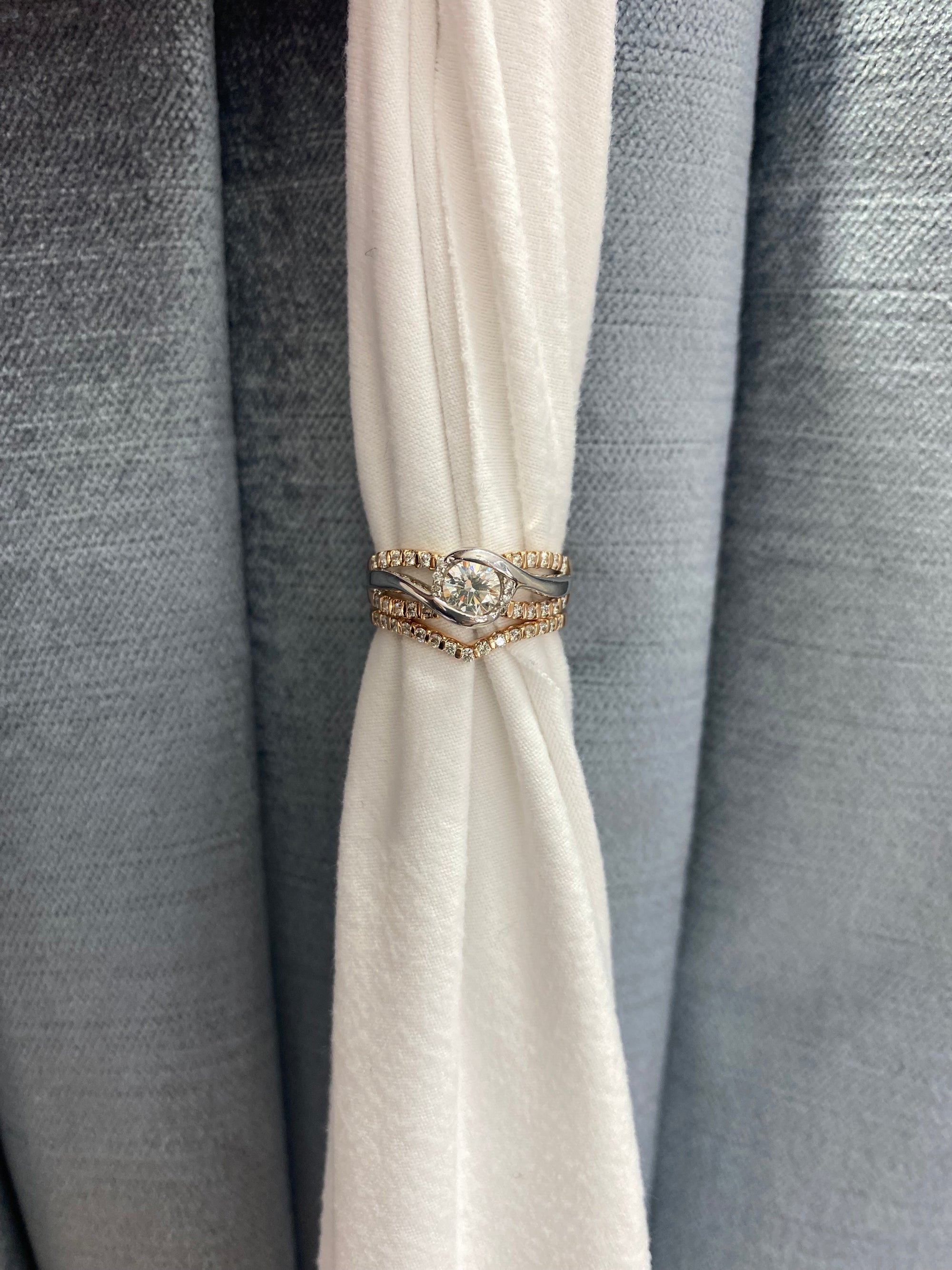 Mia Round Diamond Engagement Ring Set