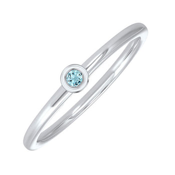 Single gemstone 10KT White Gold Ring